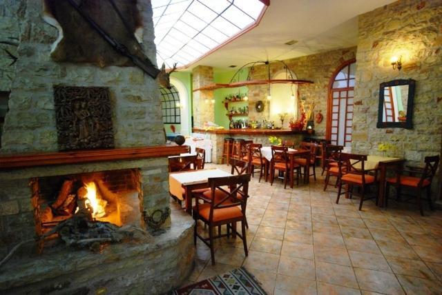 Hotel Elvetia Karpenísion Extérieur photo