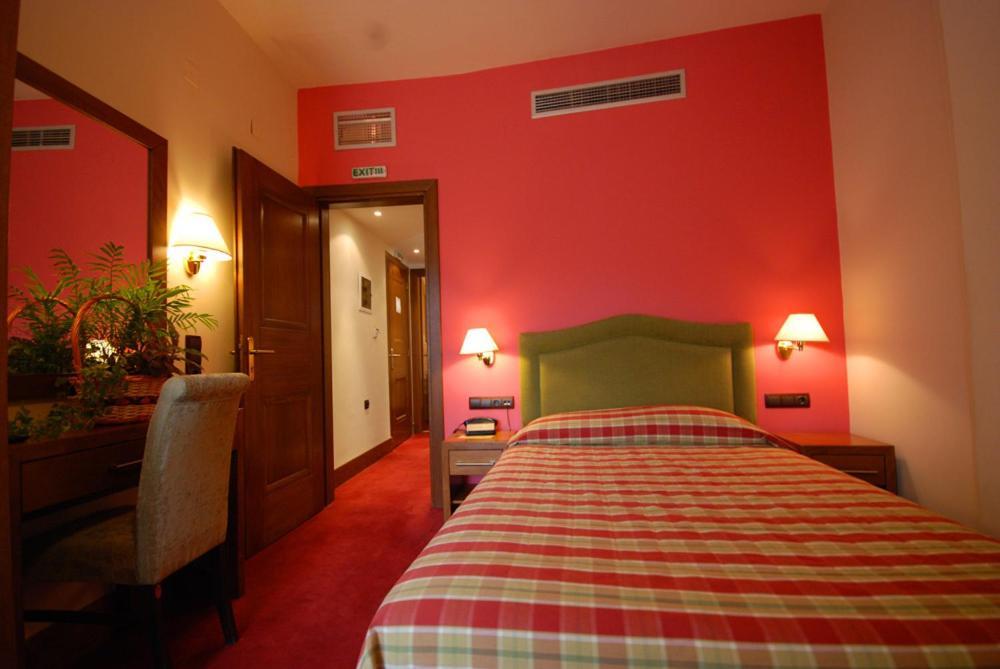 Hotel Elvetia Karpenísion Chambre photo