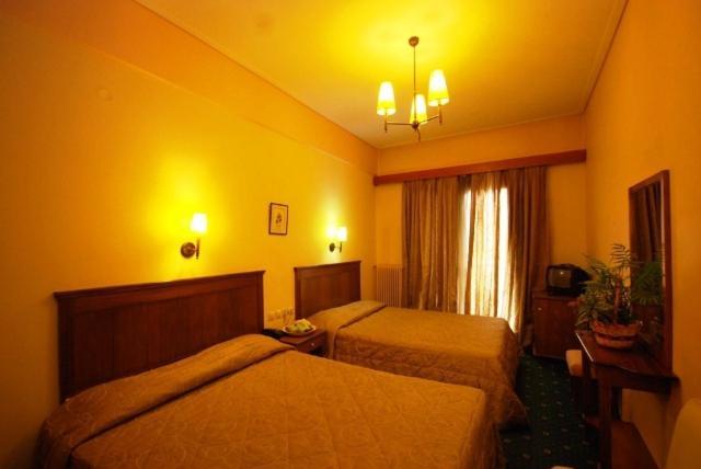 Hotel Elvetia Karpenísion Chambre photo
